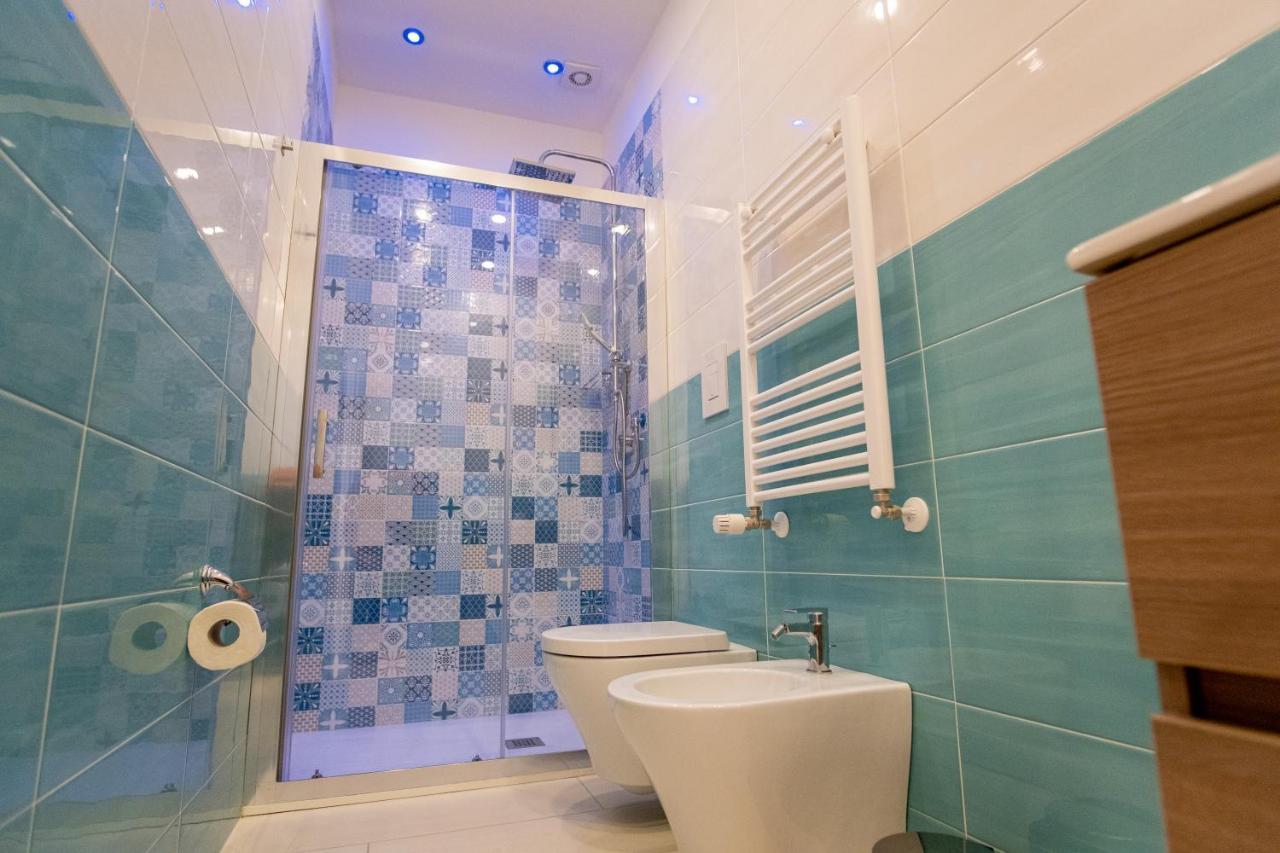 Leone Toledo Bed & Breakfast